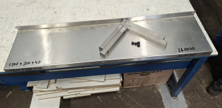 260040 Nástěnná police jednopatrová 1200x300x40