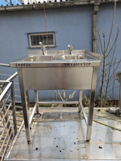 260026 Nerezové dvojumyvadlo s bateriemi 770 × 600 × 900 mm