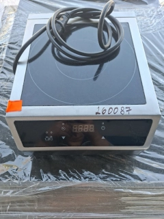 260087Indukční vařič 3500D